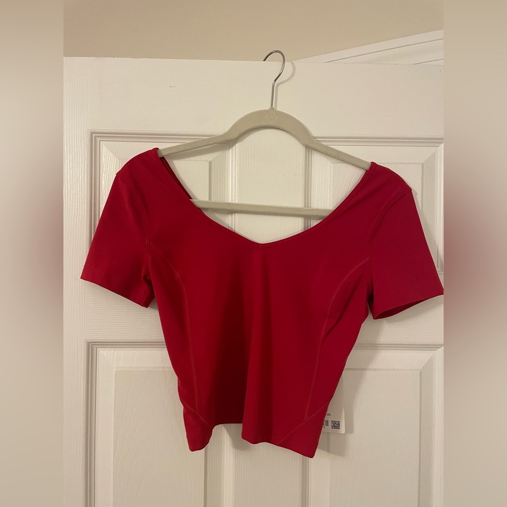 NWT! Lululemon Align Tee